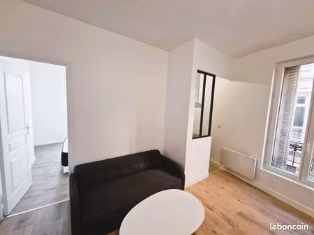 f2 meublé à louer