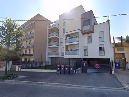 parking / box noisy le sec