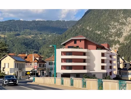 vente locaux professionnels 54 m² à cluses (74300)  193 000 €
