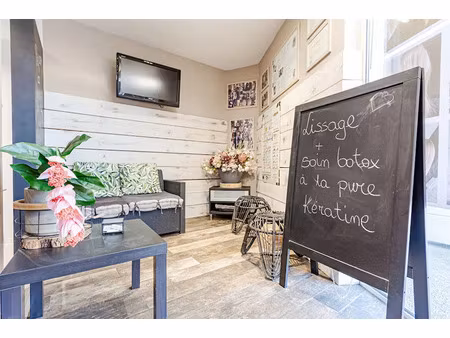 vente locaux professionnels 84 m² à pertuis (84120)  74 000 €
