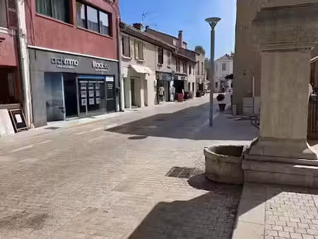 vente locaux professionnels 1 pièce 43.23 m² à saint-cyr-sur-mer (83270)  199 000 €