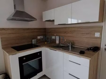 location maison à chavagnes-en-paillers (85250) : à louer / 78m² chavagnes-en-paillers