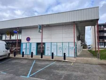 location bureaux et commerces à lannion (22300) : à louer / lannion