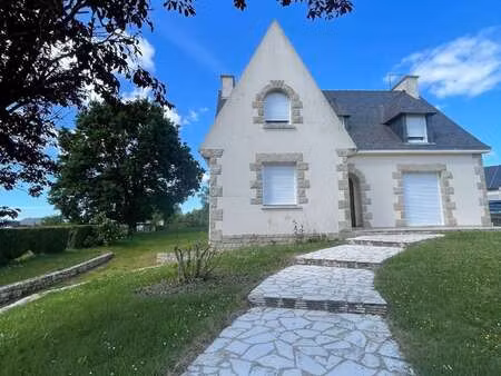 location maison à broons (22250) : à louer / 140m² broons