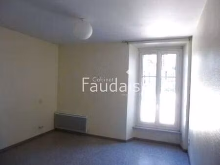 location appartement t1 à coutances (50200) : à louer t1 / 20m² coutances