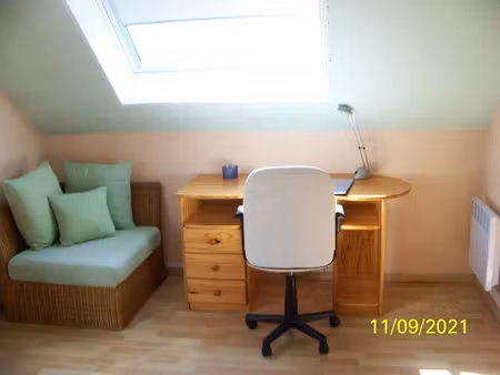 location meublée chambre 1 pièce 14 m² à ecouflant (49000)  395 €