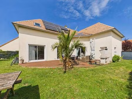 vente maison à ver-sur-mer (14114) : à vendre / 142m² ver-sur-mer