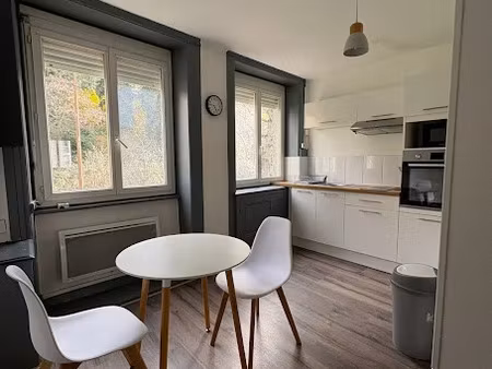 location meublée appartement 2 pièces 43.33 m² à saint-etienne (42000)  530 €