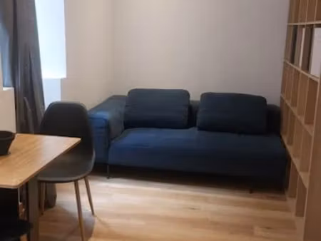 location meublée appartement 1 pièce 25 m² à chambery (73000)  650 €