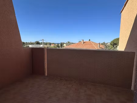 location appartement 2 pièces 30 m² à bandol (83150)