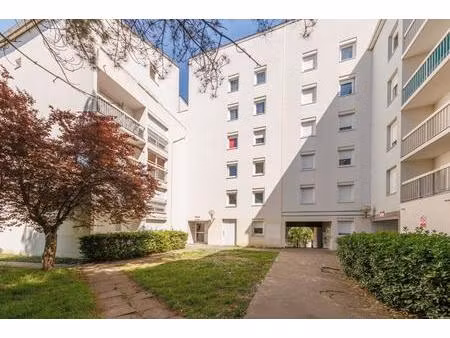 appartement t4