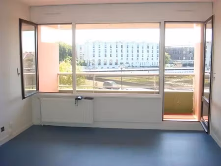 location appartement 1 pièce 30 m² à dax (40100)
