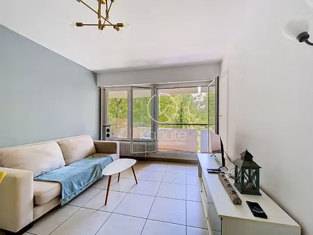 appartement meublé de 61.7m² lyon 9   3 pièces   2 chambres  balcon.