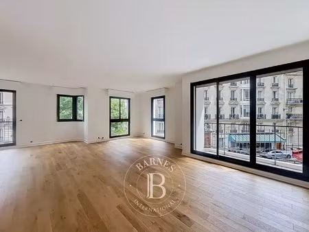 le service location de la maison barnes vous propose ce bien :