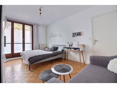 appartement 1 pièces 22 m² à louer saint-ouen-sur-seine 93400 ? | era immobilier