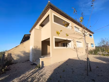 appartement meublé t3 65m2- jardin- salon de provence - 1000