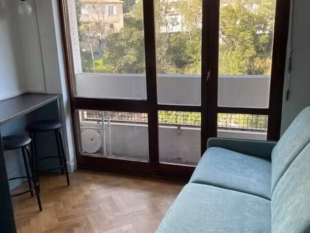 studio - 9.62m ²