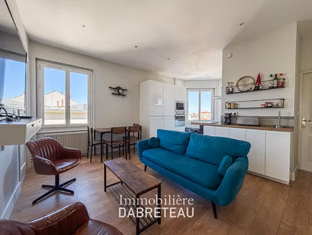 chambre à louer dans appartement 6 pièce(s) 101 m2 - moulin à vent