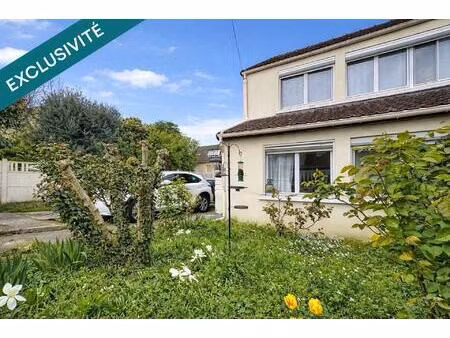 maison 3 chambres avec jardin et dépendance