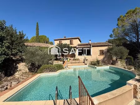 carcès – maison plein sud avec piscine et fort potentiel d’évolution sur 2 500 m²
