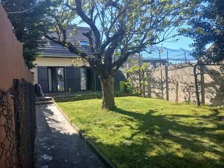 maison - 74.7m ²