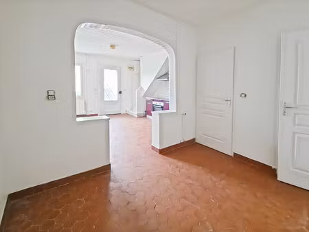 maison de ville-t3-duplex-remise et parking