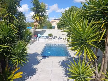 4 chambres  jardin  piscine  garage