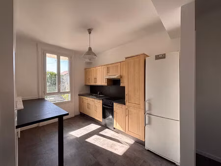 location maison 4 pièces  65.19m²  villenoy