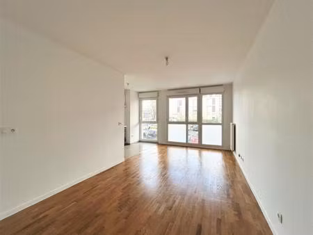 t2 palaiseau - rue salvador allende