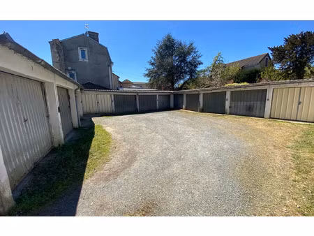 location stationnement  12 m² t- à périgueux  65 €