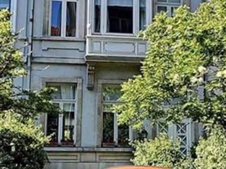 maison de maitre 6 chambres + jardin