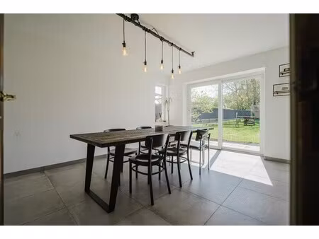 instapklare woning met 1.200m² perceel in kortrijk.