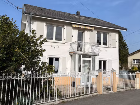 charmante maison de caractère bien entretenue  130 m2  4 cha