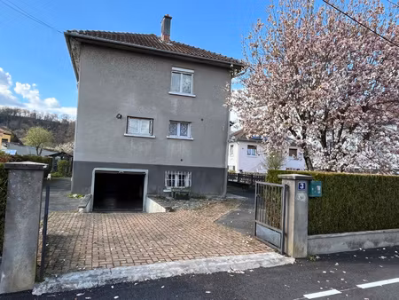 jolie maison bien entretenue  4 chambres   116 m2  13a35ca