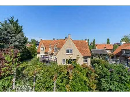belle villa de 4 chambres dans le quartier de simli.