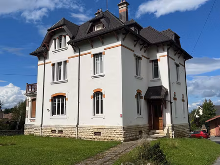 maison bourgeoise  205 m2  20 ares