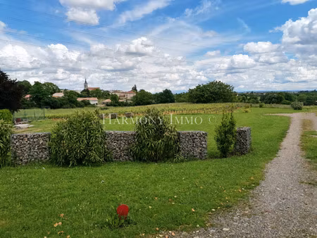 terrain constructible de 551 m2  hors lotissement  secteur c