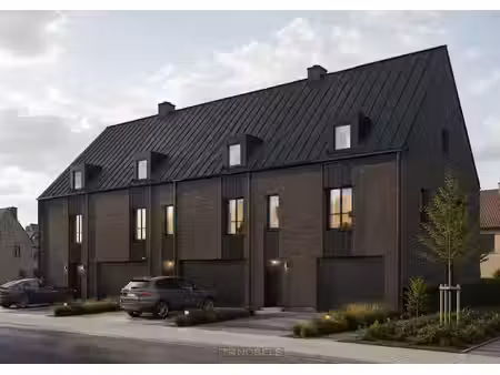à vendre  terrain de projet avec permis accordé pour la c...