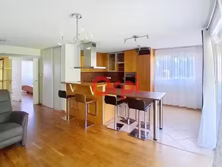 location meublée appartement 3 pièces 64.97 m² à bossey (74160)  1 650 €