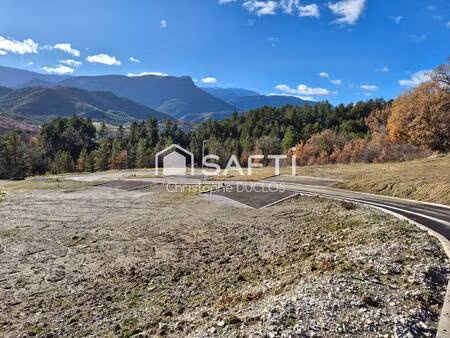 terrain constructible viabilisé à vendre