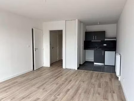 location appartement 2 pièces au rheu (35650) : à louer 2 pièces / 48m² le rheu