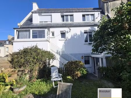 maison 9 pièces 250 m²