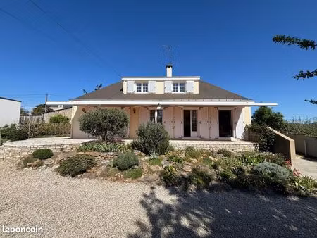 maison 6 pièces 143 m²
