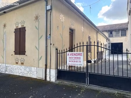 maison 4 pièces 86 m²