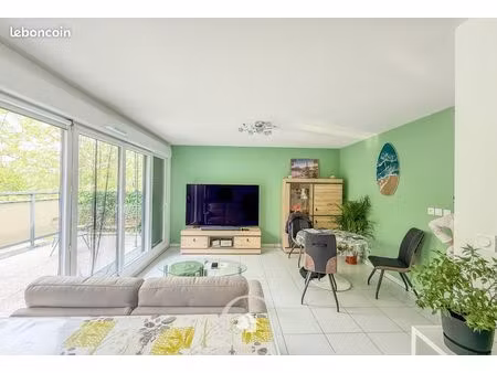 appartement 3 pièces 61 m²