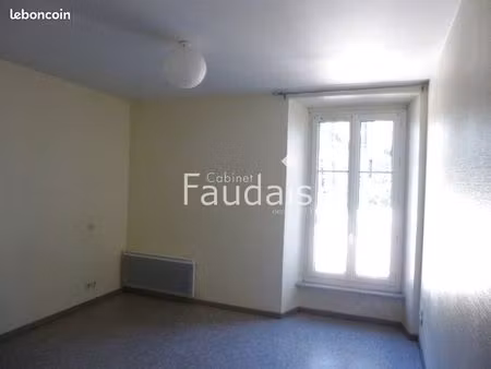 studio 1 pièce 20 m²