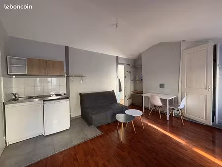 studio 1 pièce 20 m²