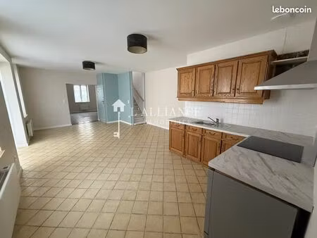 duplex 6 pièces 105 m²