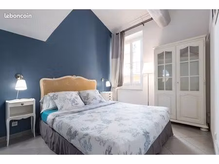 appartement en duplex vieux-nice - 2 chambres – bail septembre – mai/juin