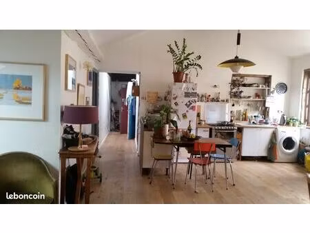 appart coeur croix-rousse à louer cet été